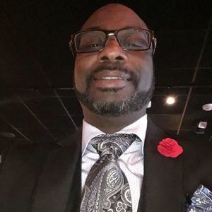 Meet your Posher, Todd